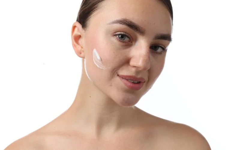 Mixing Facial Oil With Foundation for Dry Patches?