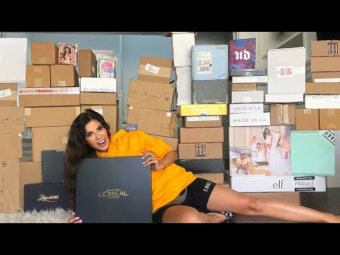MASSIVE HUGE PR UNBOXING HAUL | NEW MAKEUP JUNE 2019