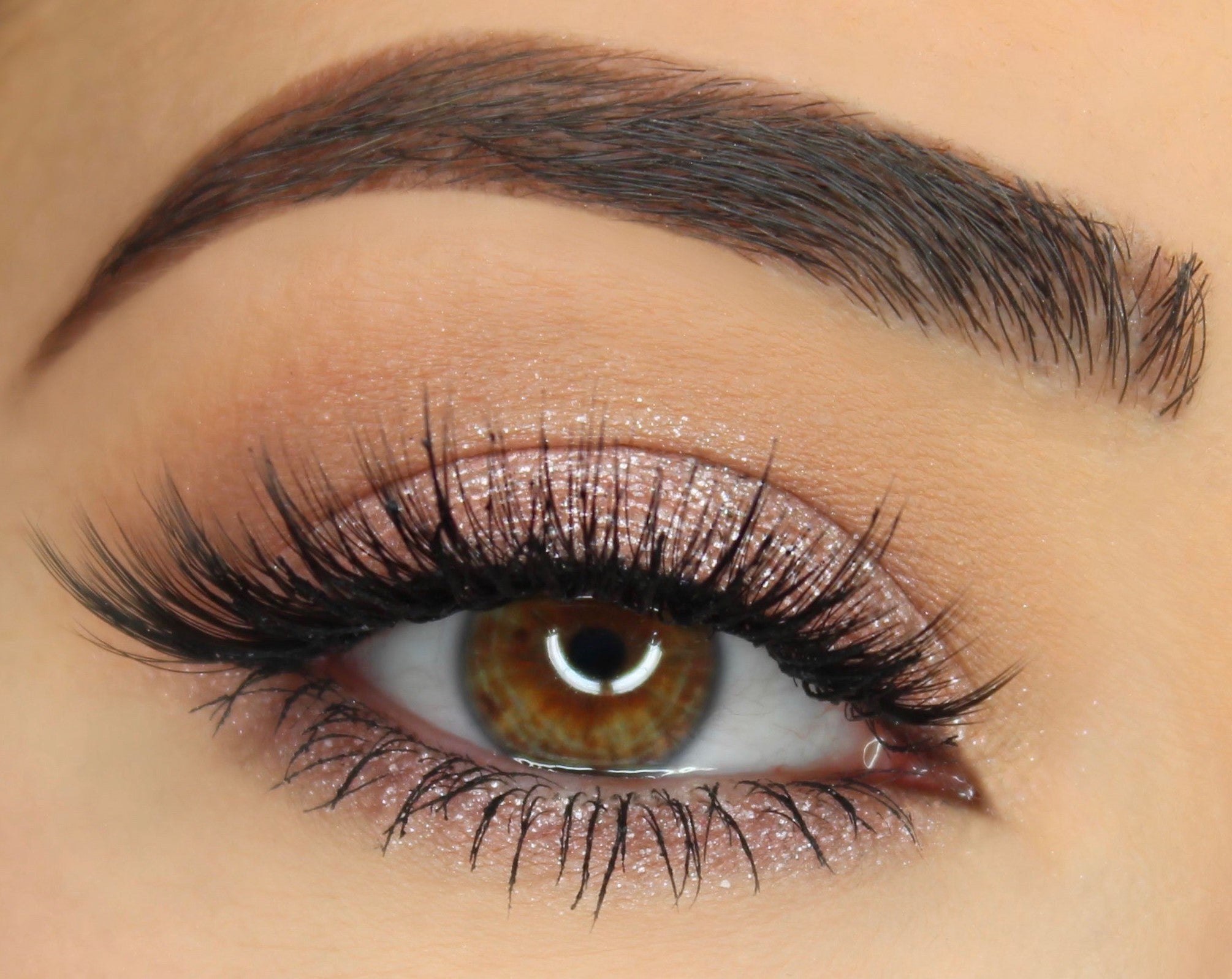 Metallic Eye Sparkle Shadow